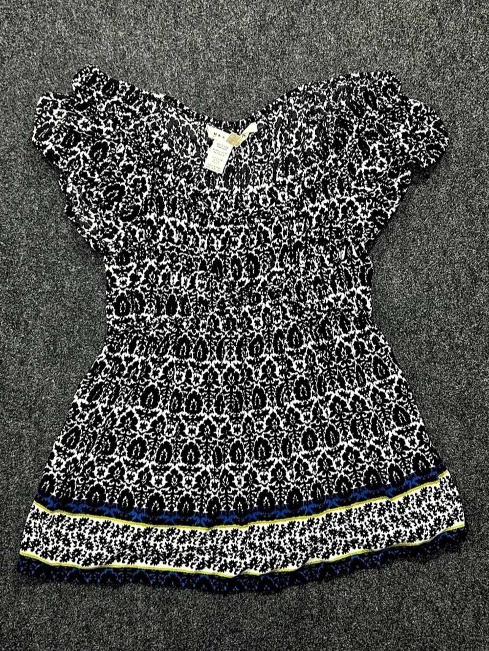 Max Studio Floral Mini Dress in Black & White Size Medium Like New